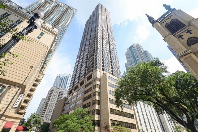 30 E Huron St #3006, Chicago, IL 60611 photo 1