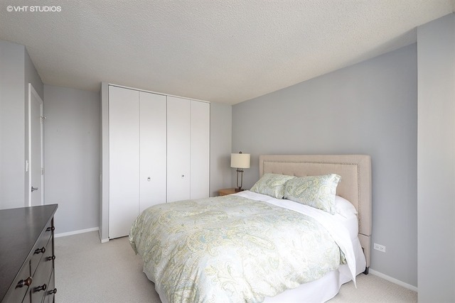 30 E Huron St #3006, Chicago, IL 60611 photo 8