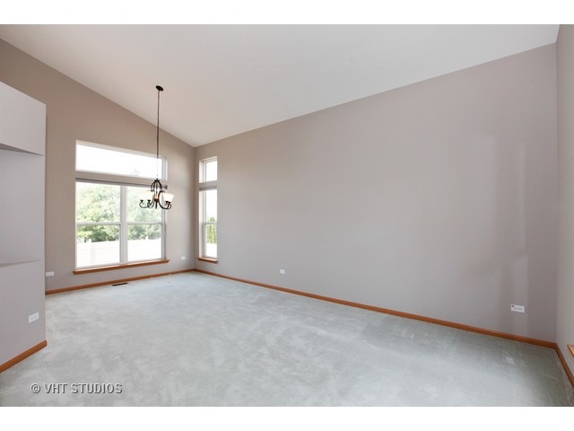 14552 Etchingham Dr, Lockport, IL 60441 photo 2