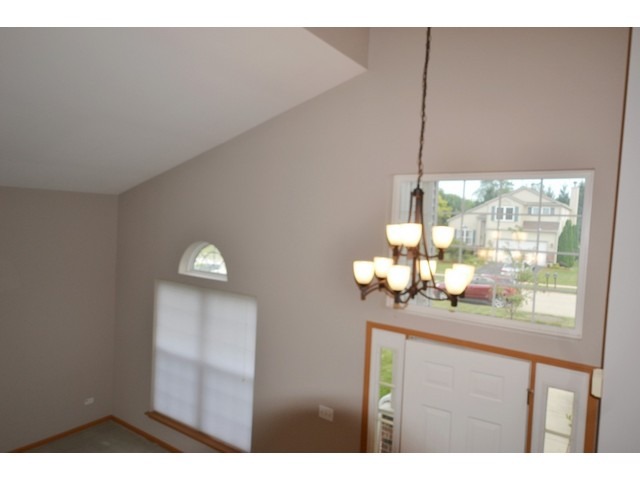 14552 Etchingham Dr, Lockport, IL 60441 photo 3