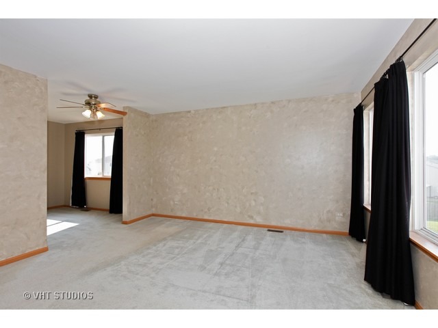 14552 Etchingham Dr, Lockport, IL 60441 photo 10