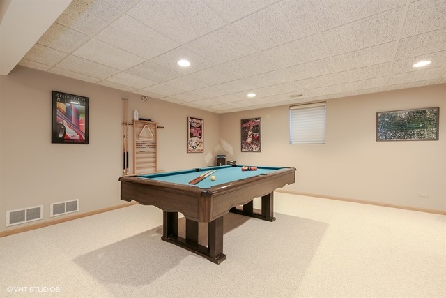 362 Trinity Ln, Oak Brook, IL 60523 photo 14