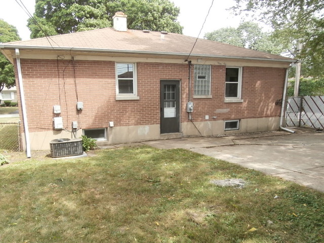 1316 N Ashbel Ave, Berkeley, IL 60163 photo 4