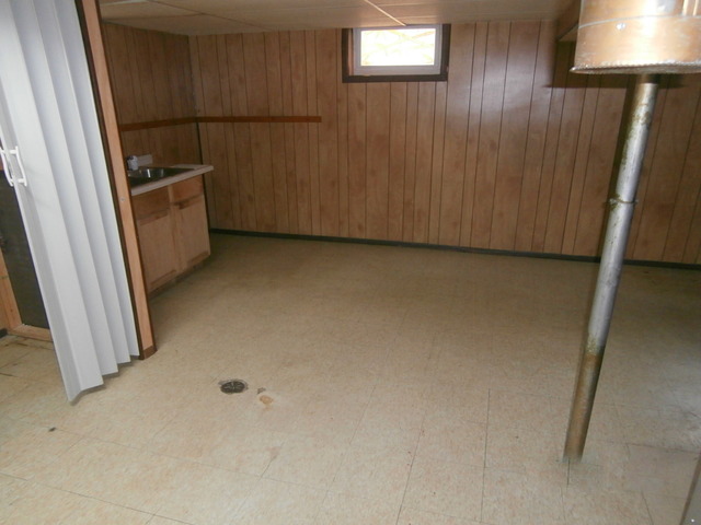 1316 N Ashbel Ave, Berkeley, IL 60163 photo 9