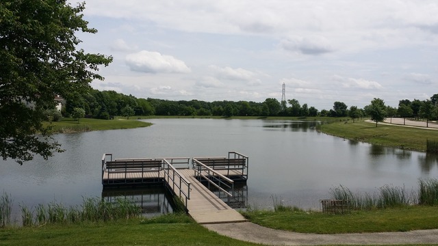 1222 Burns Ln, Minooka, IL 60447 photo 3