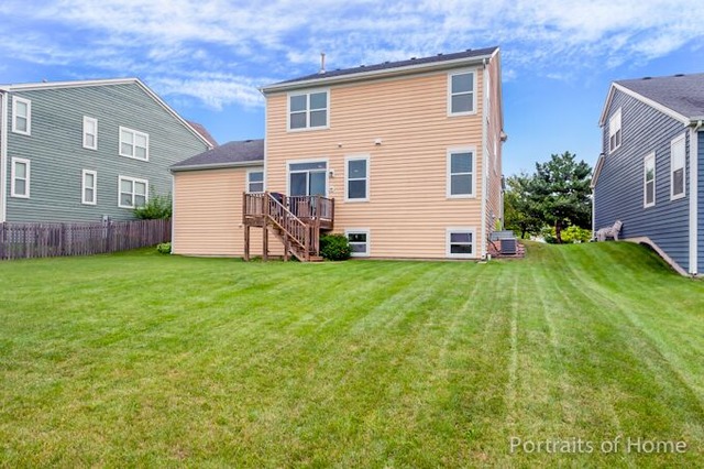3070 Chalkstone Ave, Elgin, IL 60124 photo 17