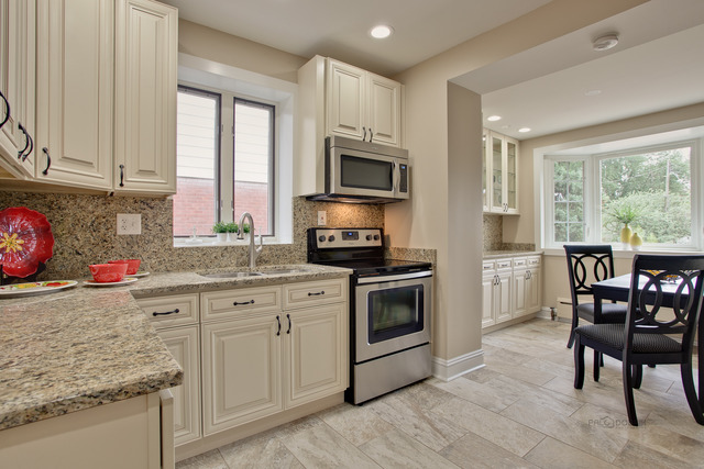 503 Selborne Rd, Riverside, IL 60546 photo 10