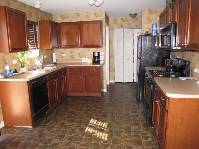 14601 Independence Dr, Plainfield, IL 60544 photo 5