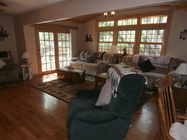 5915 Peart Rd, Morris, IL 60450 photo 4
