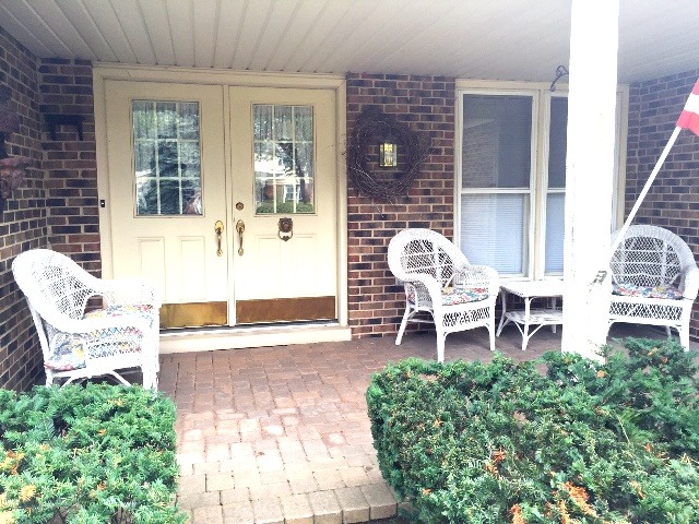 1125 Captains Ln, Wheeling, IL 60090 photo 2