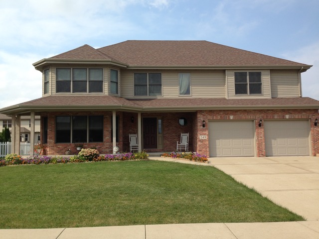 249 Aspen Dr, Beecher, IL 60401 photo 1