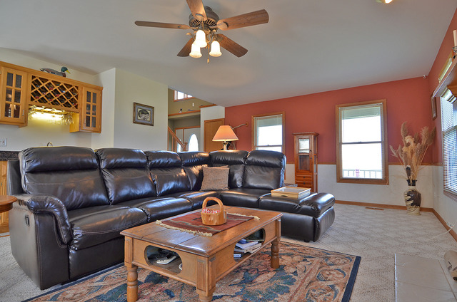 64 Jeter Rd, Plano, IL 60545 photo 9