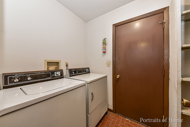 1000 Apple Ct, Aurora, IL 60505 photo 10