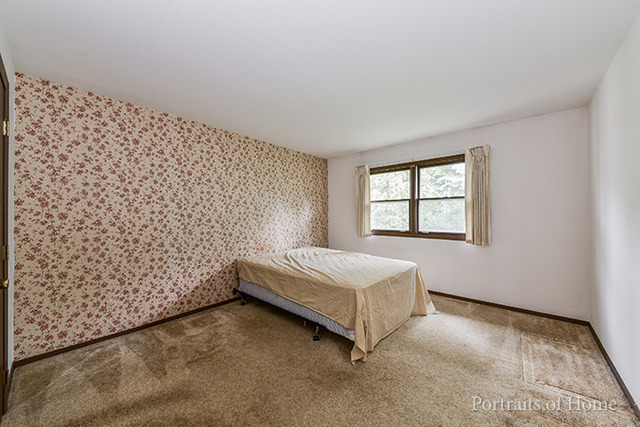1000 Apple Ct, Aurora, IL 60505 photo 11