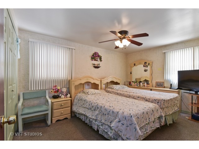 2149 W 50th Pl, Chicago, IL 60609 photo 8
