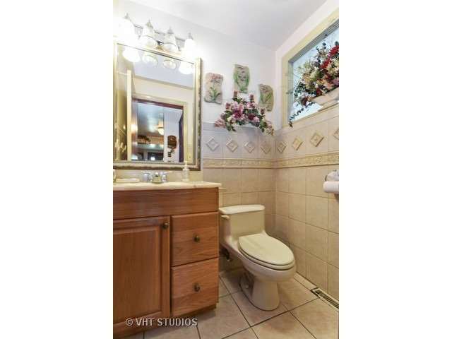 2149 W 50th Pl, Chicago, IL 60609 photo 10