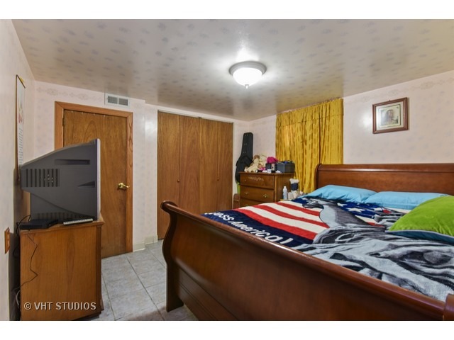 2149 W 50th Pl, Chicago, IL 60609 photo 22