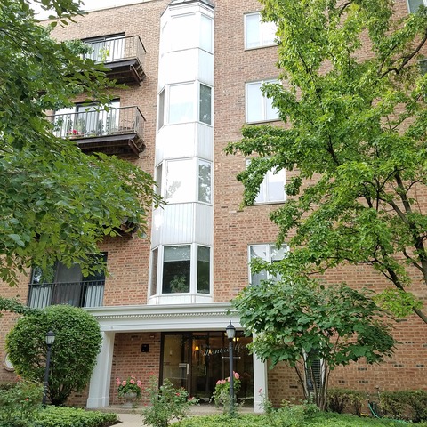 2501 Central St #4E, Evanston, IL 60201 photo 1