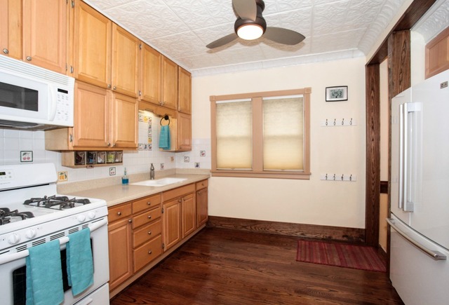 1342 E Algonquin Rd, Des Plaines, IL 60016 photo 8