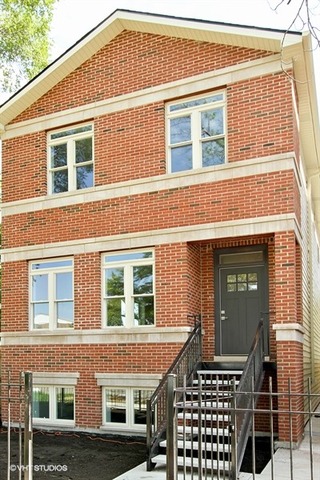 4611 S Champlain Ave, Chicago, IL 60653 photo 1