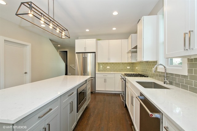 4611 S Champlain Ave, Chicago, IL 60653 photo 7