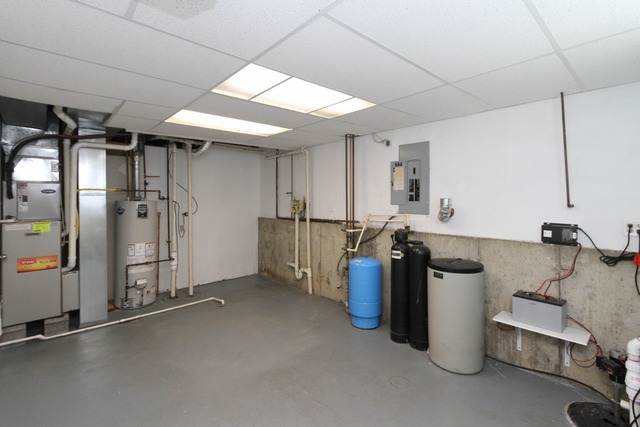604 W Wegner Rd, Mchenry, IL 60051 photo 24