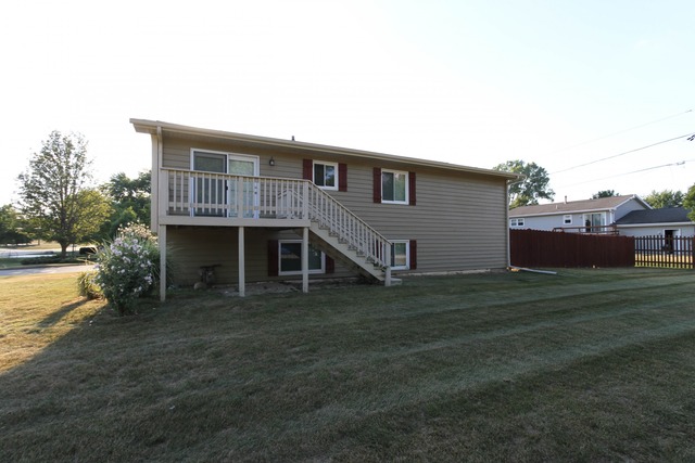 604 W Wegner Rd, Mchenry, IL 60051 photo 22