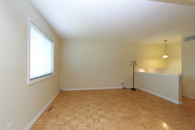 604 W Wegner Rd, Mchenry, IL 60051 photo 6