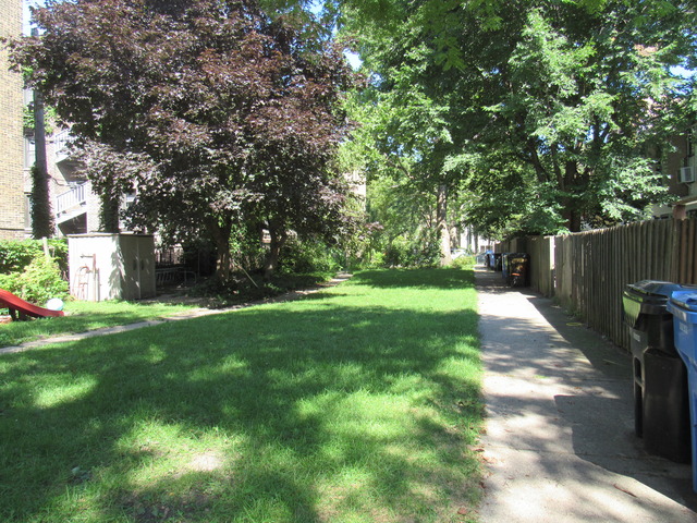 1402 E 54th St, Chicago, IL 60615 photo 13