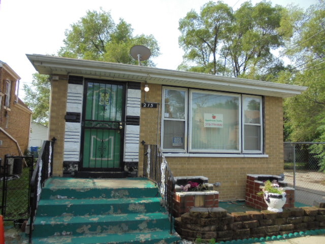 215 E 118th St, Chicago, IL 60628 photo 1