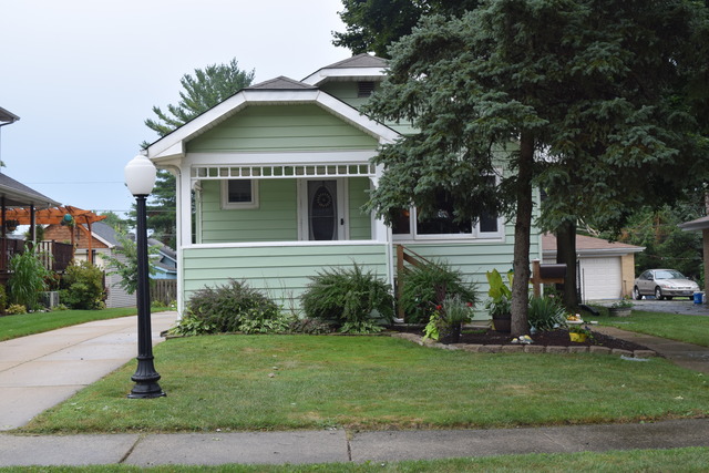 131 N Elroy Ave, Bartlett, IL 60103 photo 2