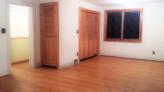 800 Bellevue Ave, Elgin, IL 60120 photo 5