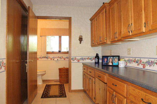 2921 E 14th Rd, Ottawa, IL 61350 photo 11