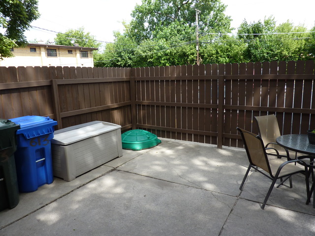 613 Maple Ct, Mount Prospect, IL 60056 photo 3