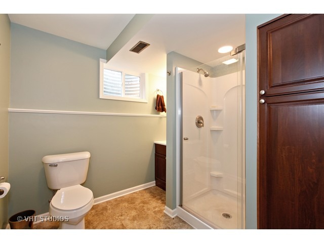4414 Willowbend Dr, Plainfield, IL 60586 photo 8