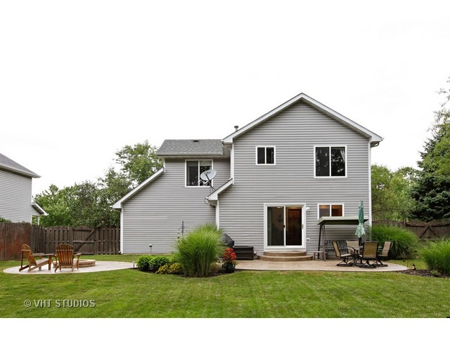 4414 Willowbend Dr, Plainfield, IL 60586 photo 9
