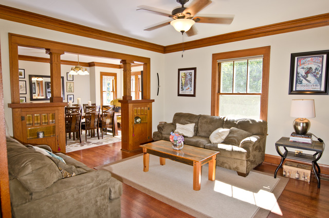 916 Pershing Ave, Wheaton, IL 60189 photo 4