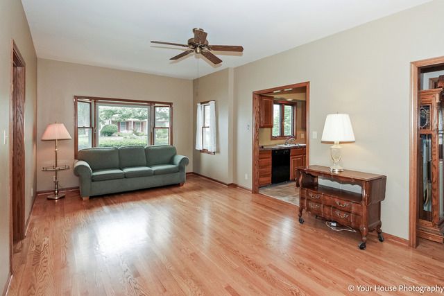 202 S Katie Ln, Mchenry, IL 60050 photo 8