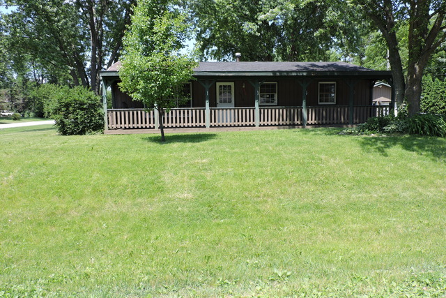 1710 Vale St, Mchenry, IL 60051 photo 1