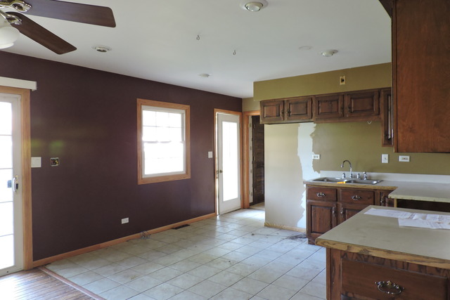 1710 Vale St, Mchenry, IL 60051 photo 3