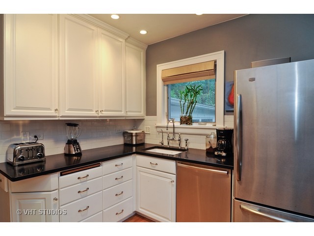 2205 Mcdaniel Ave, Evanston, IL 60201 photo 10