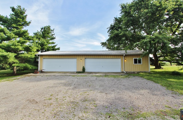 17280 Brisbin Rd, Minooka, IL 60447 photo 4
