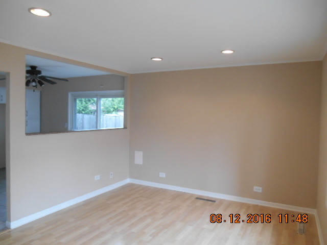 1689 S Chestnut St, Des Plaines, IL 60018 photo 6