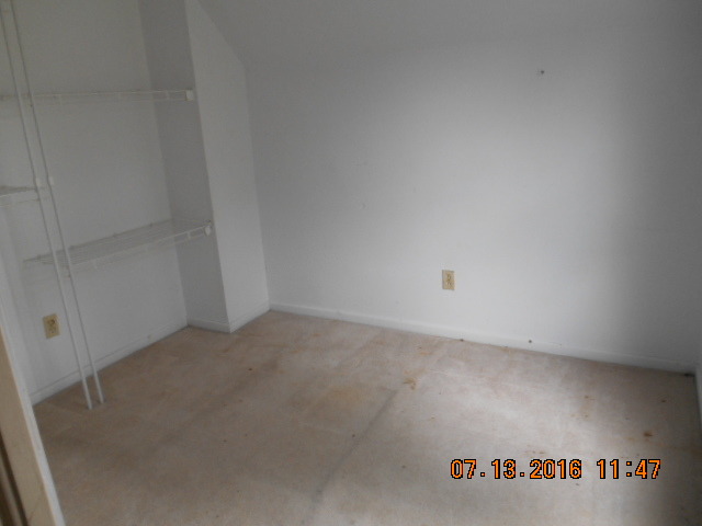203 E Washington St, Harvard, IL 60033 photo 14