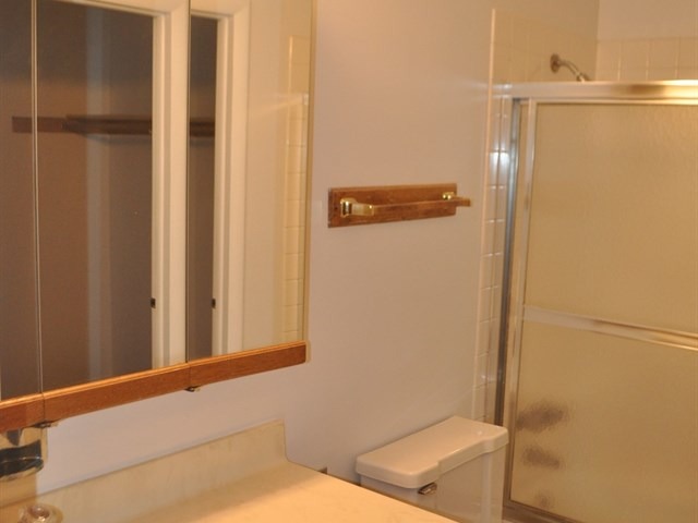 22 Cypress Square Pl, Elgin, IL 60123 photo 9