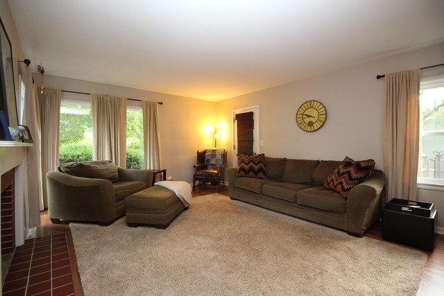 1470 Eagle Rd, Elgin, IL 60123 photo 5