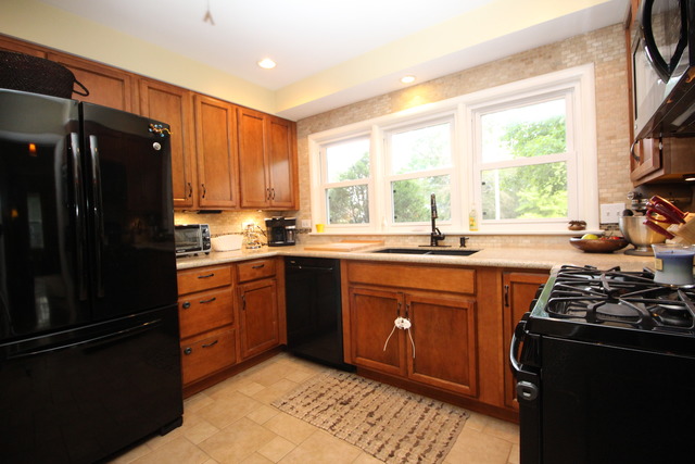 1470 Eagle Rd, Elgin, IL 60123 photo 7