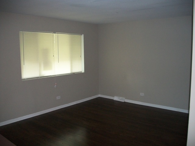538 E 92nd St, Chicago, IL 60619 photo 4