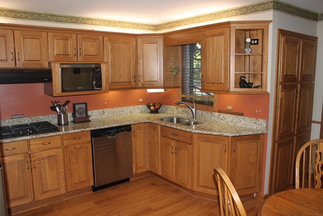 2105 South St, Rolling Meadows, IL 60008 photo 8