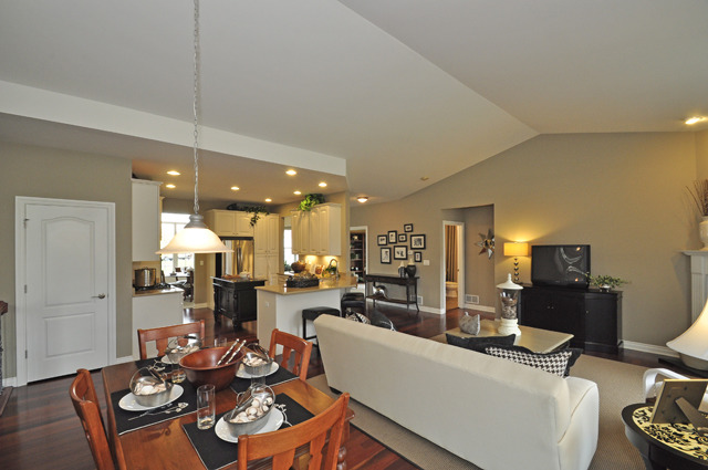 1604 Reagan Blvd, Mchenry, IL 60051 photo 10